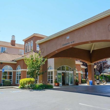 Hilton Garden Inn Napa Exterior foto