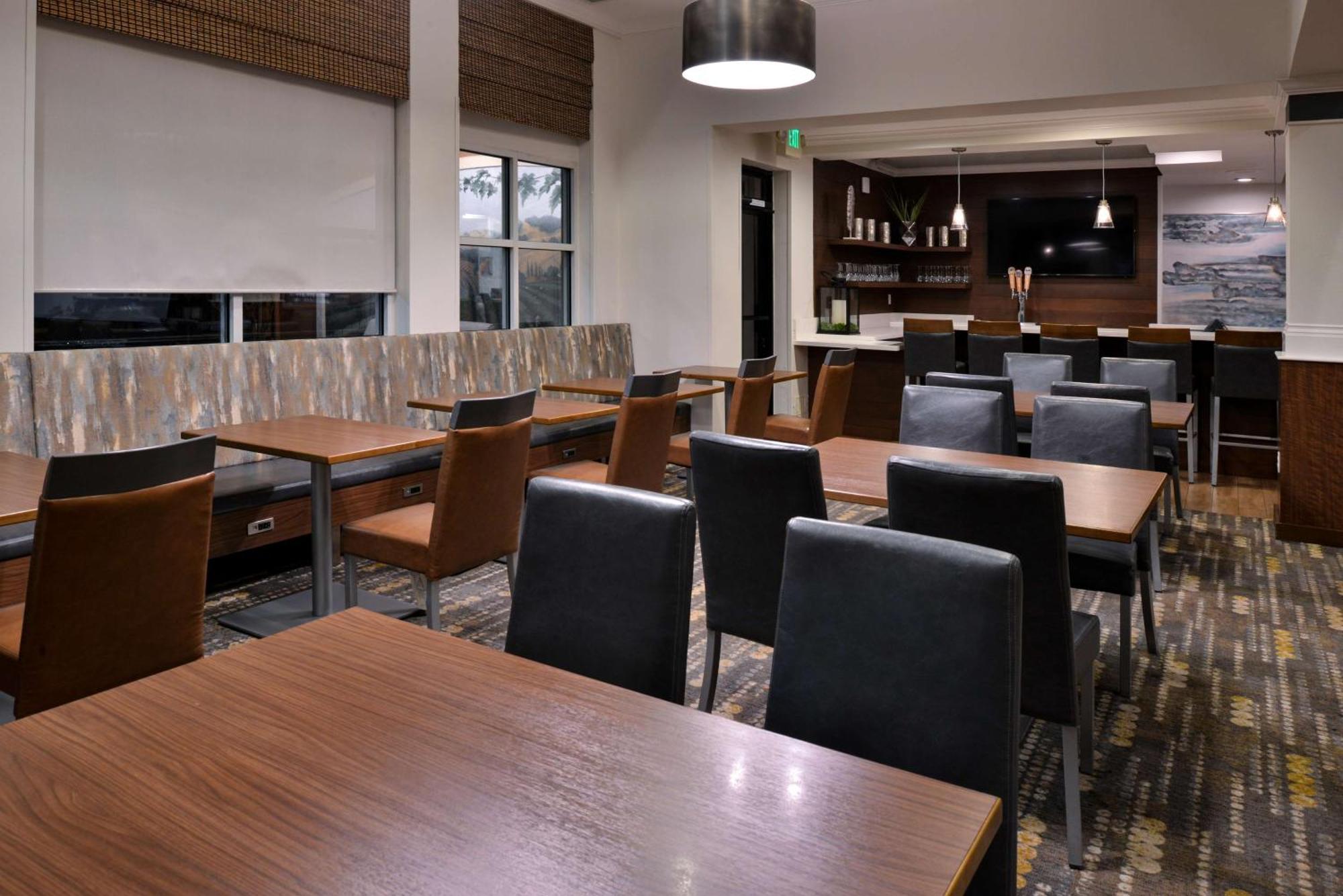 Hilton Garden Inn Napa Exterior foto